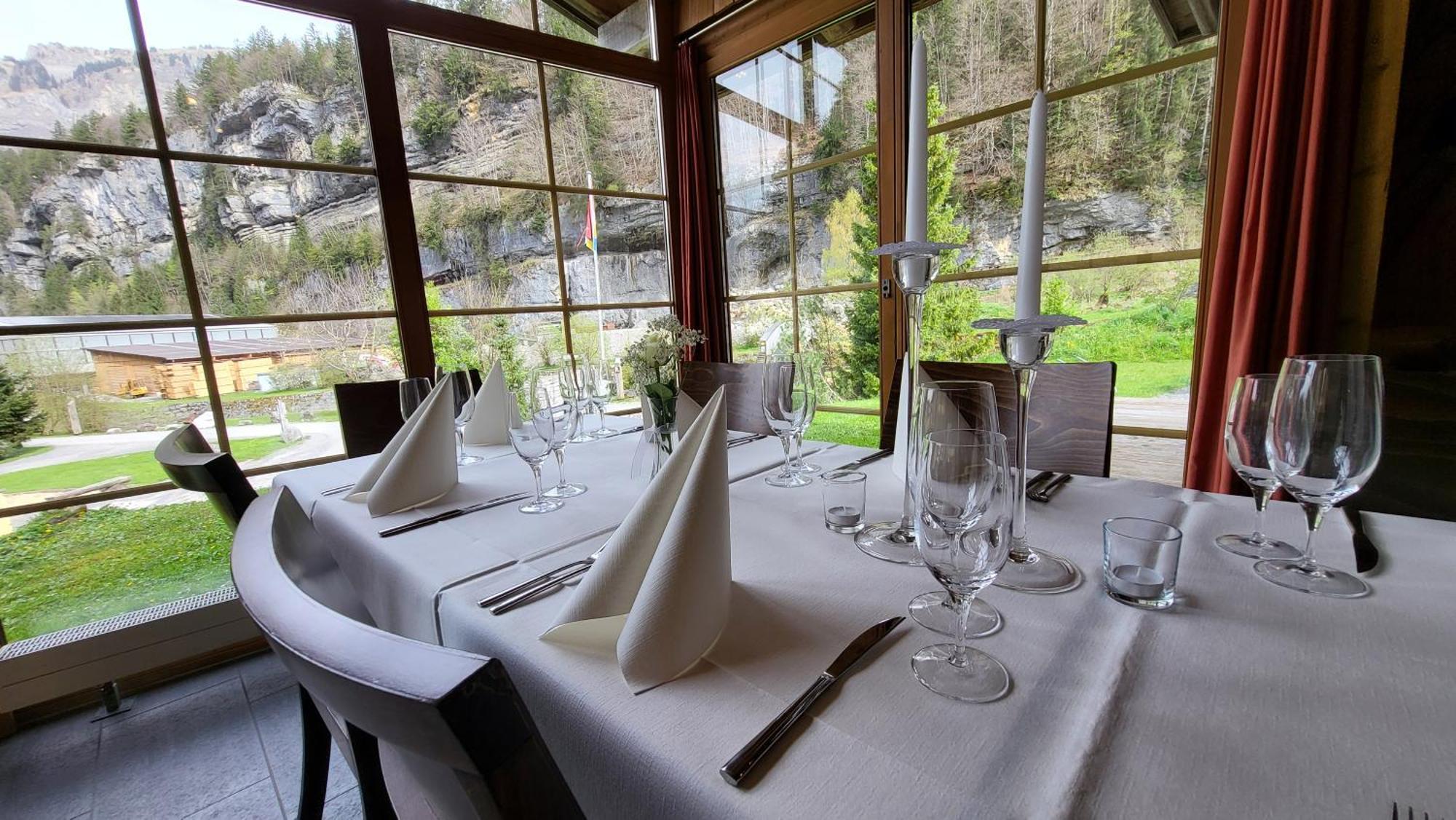 Huettenhotel Husky Lodge Muotathal Екстериор снимка