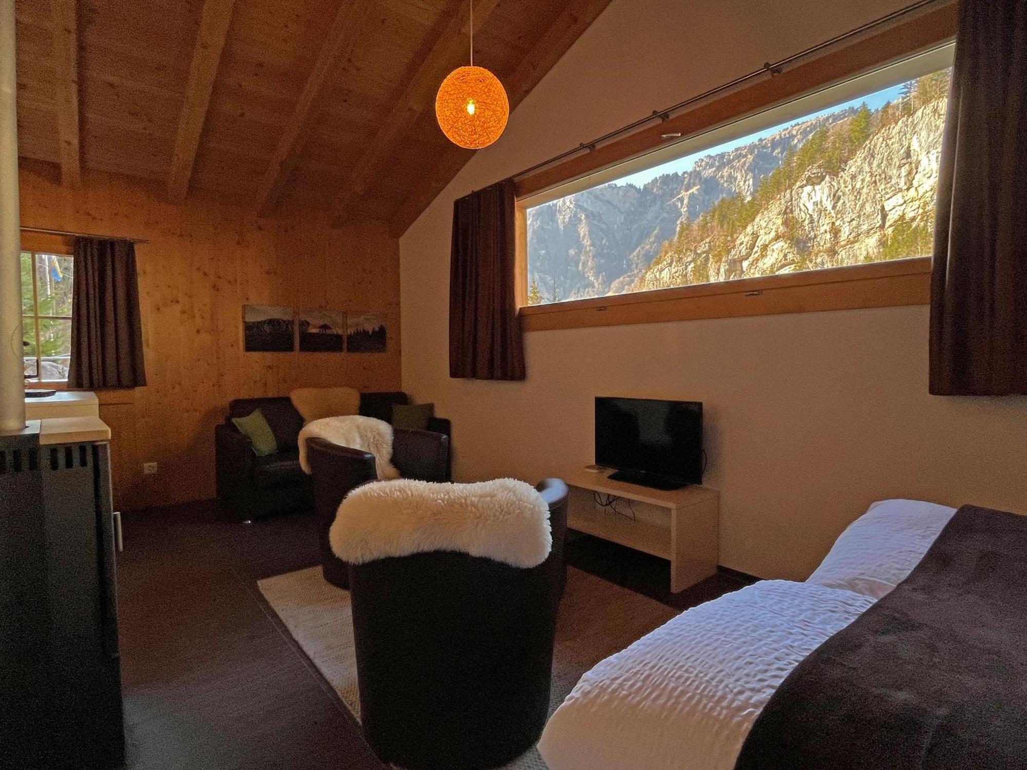 Huettenhotel Husky Lodge Muotathal Екстериор снимка