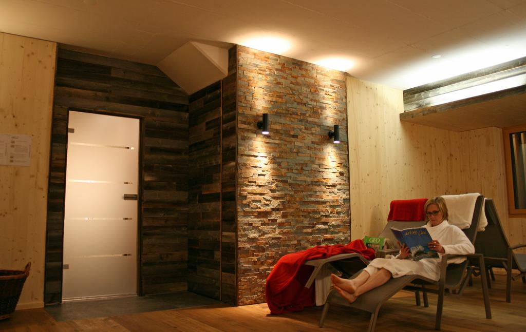 Huettenhotel Husky Lodge Muotathal Екстериор снимка