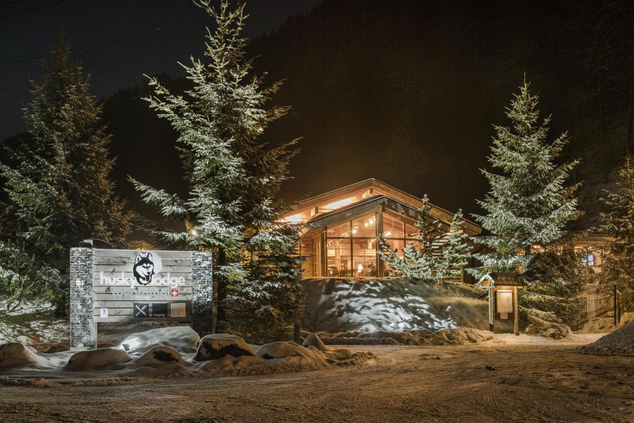 Huettenhotel Husky Lodge Muotathal Екстериор снимка